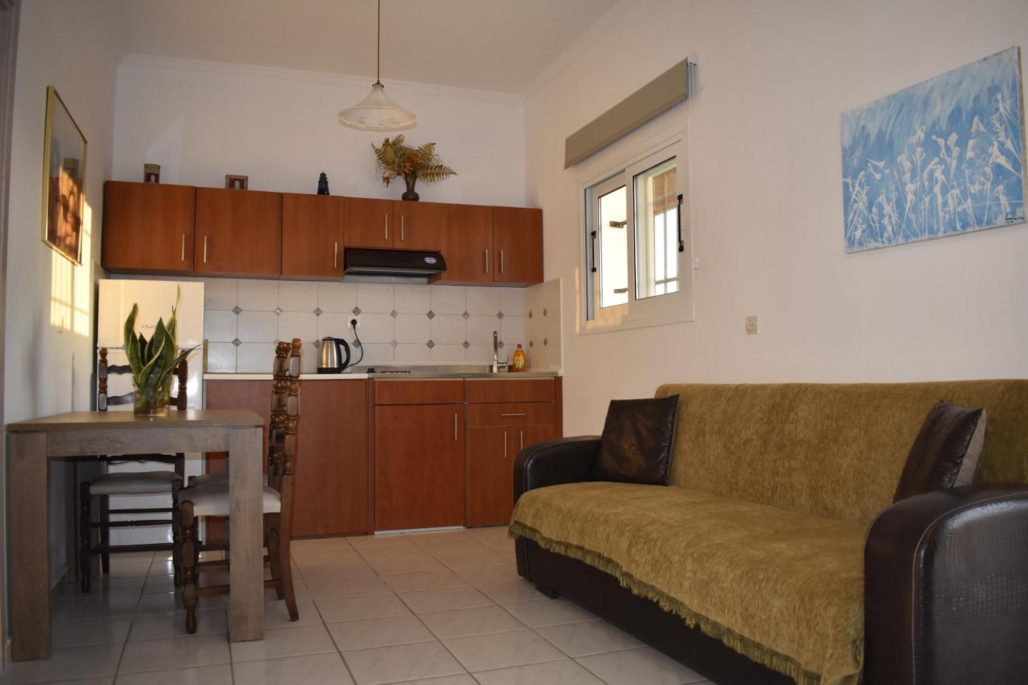 Katerinas Private Hotel 2*